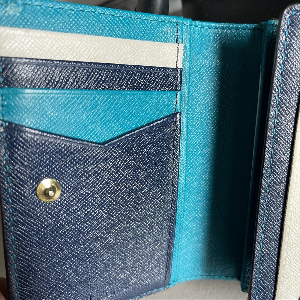Michael Kors Tri-Fold Wallet Blue - Picture 8 of 16